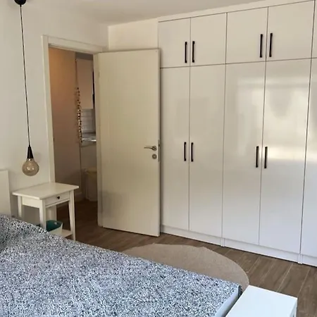 Tuerkbuekue Menegic Evi Apartment